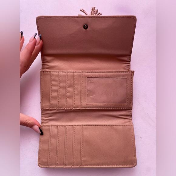 Women’s wallet - white grey and brown pattern - Picture 2 of 3